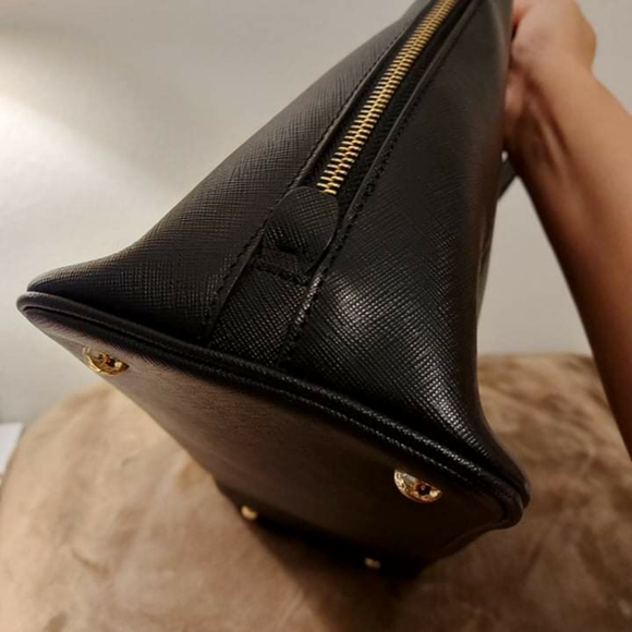 Prada Saffiano Lux Nero - Picture 6 of 10